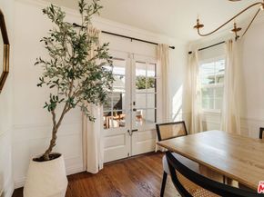 3860 Hepburn Avenue, Los Angeles CA 90008