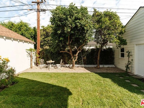 3860 Hepburn Avenue, Los Angeles CA 90008