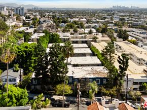 964 Larrabee Street 202, West Hollywood CA 90069