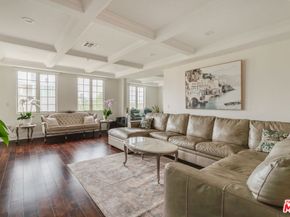 1835 Pandora Avenue 302, Los Angeles CA 90025