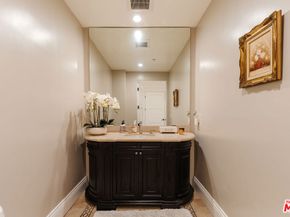 1835 Pandora Avenue 302, Los Angeles CA 90025
