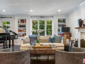 233 S Saltair Avenue, Los Angeles CA 90049