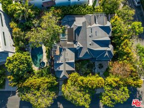 233 S Saltair Avenue, Los Angeles CA 90049