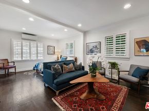 233 S Saltair Avenue, Los Angeles CA 90049
