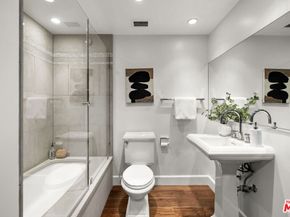 2222 Avenue Of The Stars 1004, Los Angeles CA 90067