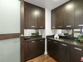 2222 Avenue Of The Stars 1004, Los Angeles CA 90067