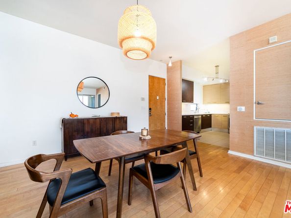 12411 Pacific Avenue 205, Los Angeles CA 90066