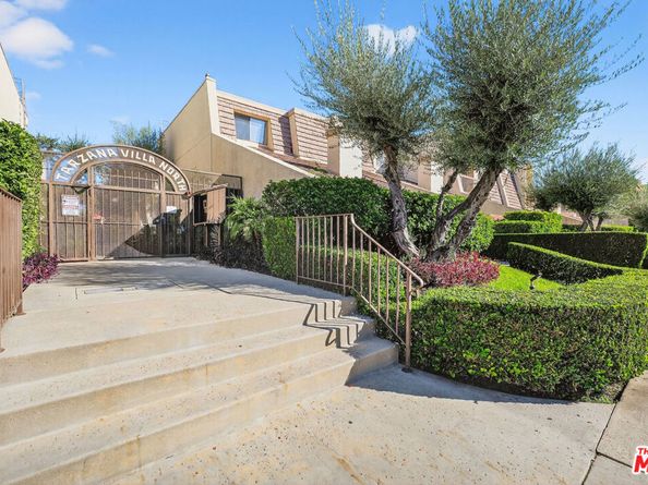 18419 Collins Street A, Tarzana CA 91356