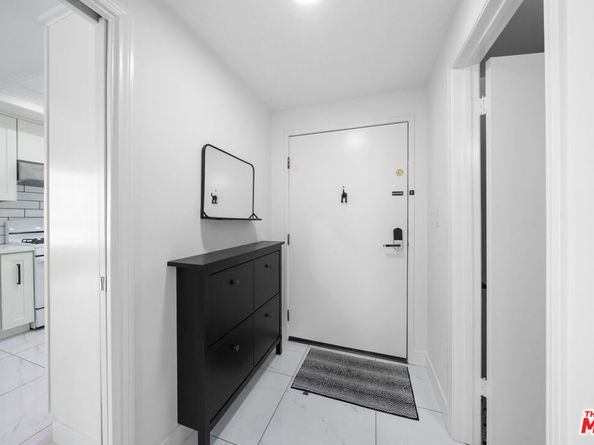 4444 Wilshire Boulevard 206, Los Angeles CA 90010
