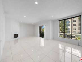 4444 Wilshire Boulevard 206, Los Angeles CA 90010