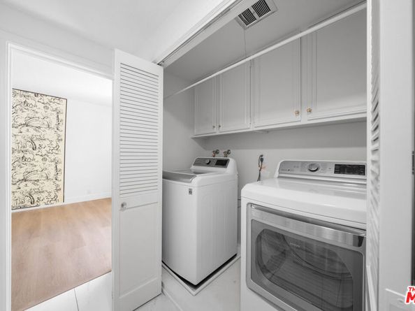 4444 Wilshire Boulevard 206, Los Angeles CA 90010