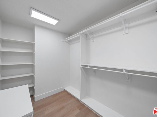 4444 Wilshire Boulevard 206, Los Angeles CA 90010