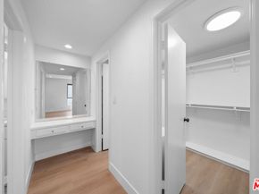 4444 Wilshire Boulevard 206, Los Angeles CA 90010