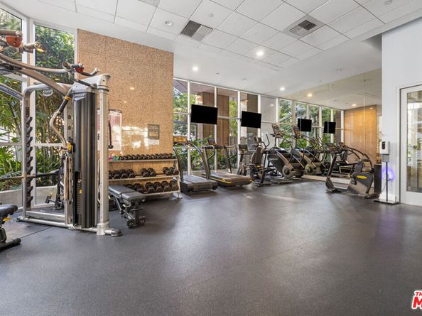 801 S Grand Avenue 1508, Los Angeles CA 90017