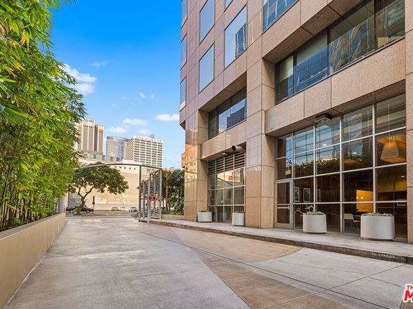 801 S Grand Avenue 1508, Los Angeles CA 90017