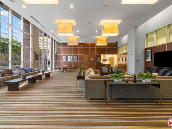 801 S Grand Avenue 1508, Los Angeles CA 90017