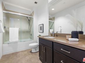 801 S Grand Avenue 1508, Los Angeles CA 90017
