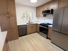 18350 Hatteras Street 256, Tarzana CA 91356