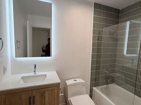 18350 Hatteras Street 256, Tarzana CA 91356