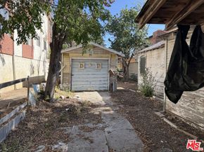 482 E Santa Anita Avenue, Burbank CA 91501