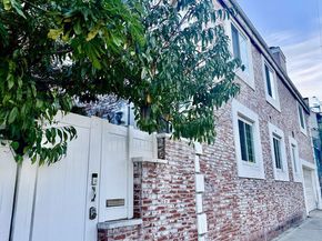 2225 N Cahuenga Boulevard, Los Angeles CA 90068