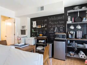 2225 N Cahuenga Boulevard, Los Angeles CA 90068