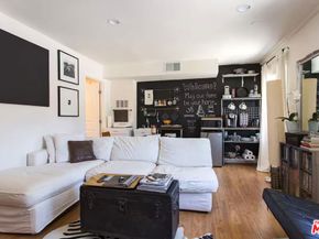 2225 N Cahuenga Boulevard, Los Angeles CA 90068