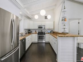 2225 N Cahuenga Boulevard, Los Angeles CA 90068