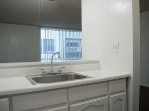 525 S Ardmore Avenue 229, Los Angeles CA 90020