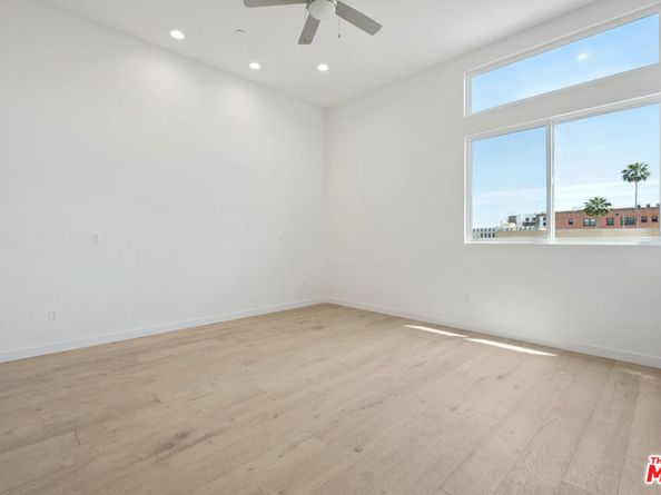 1746 Garfield Place 302, Los Angeles CA 90028