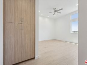 1746 Garfield Place 302, Los Angeles CA 90028