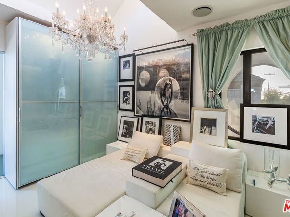 21016 Pacific Coast Highway, Malibu CA 90265