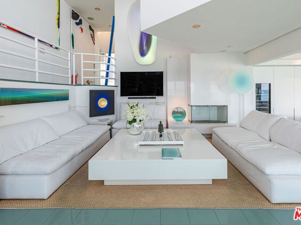 21016 Pacific Coast Highway, Malibu CA 90265