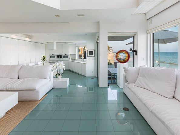 21016 Pacific Coast Highway, Malibu CA 90265