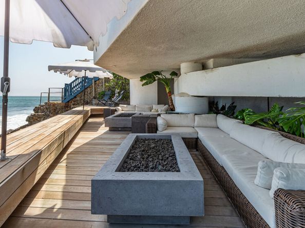 21016 Pacific Coast Highway, Malibu CA 90265