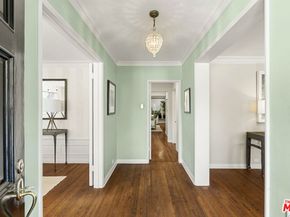 130 S Bentley Avenue, Los Angeles CA 90049