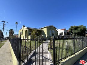600 W 102nd Street, Los Angeles CA 90044