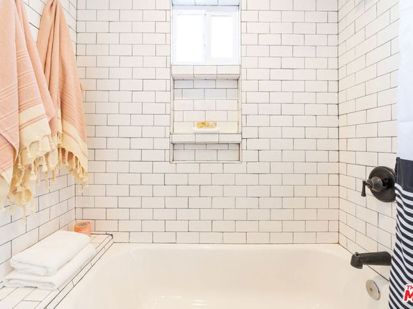 2308 S Highland Avenue, Los Angeles CA 90016
