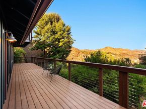 19806 Valley View Drive, Topanga CA 90290