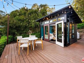 19806 Valley View Drive, Topanga CA 90290