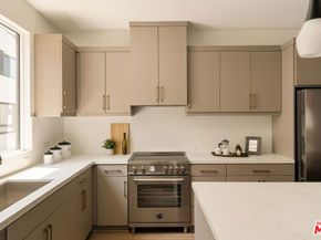 3863 N Riley Lane, Los Angeles CA 90065