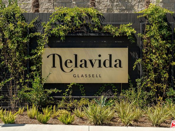 3863 N Riley Lane, Los Angeles CA 90065