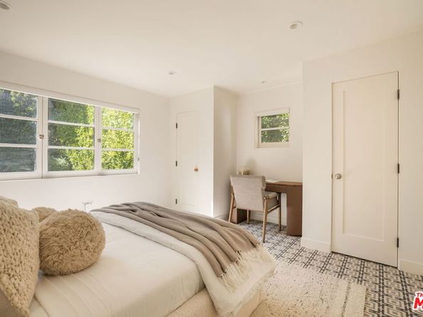 8917 Dorrington Avenue, West Hollywood CA 90048