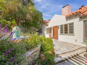 15091 Rayneta Drive, Sherman Oaks CA 91403