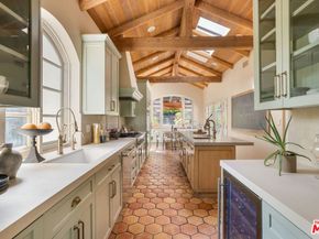 15091 Rayneta Drive, Sherman Oaks CA 91403