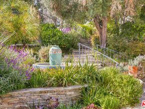 15091 Rayneta Drive, Sherman Oaks CA 91403