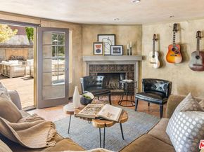 15091 Rayneta Drive, Sherman Oaks CA 91403