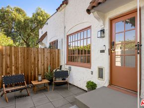 9204 National Boulevard, Los Angeles CA 90034