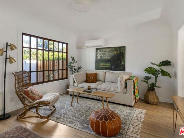 9204 National Boulevard, Los Angeles CA 90034