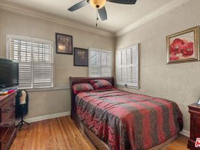 1722 W 79th Street, Los Angeles CA 90047